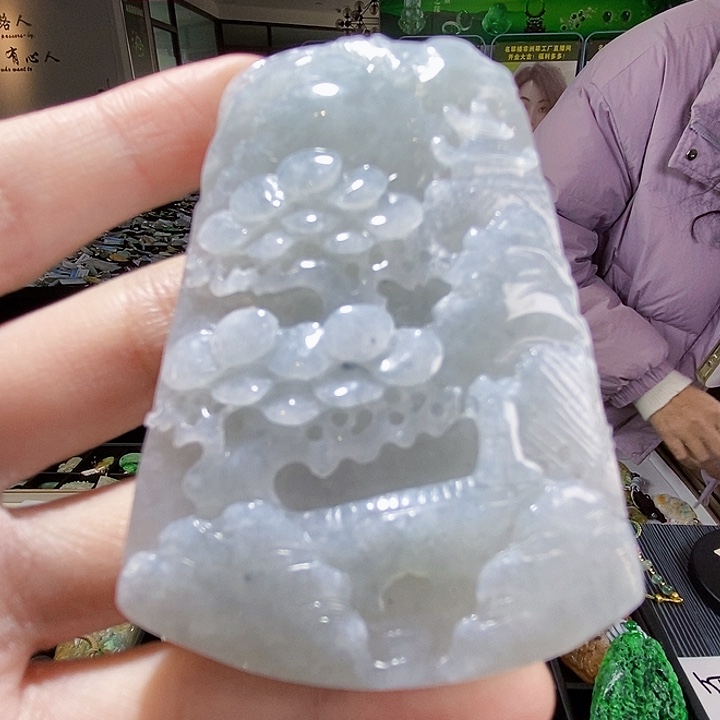 颈饰未镶嵌翡翠翡翠