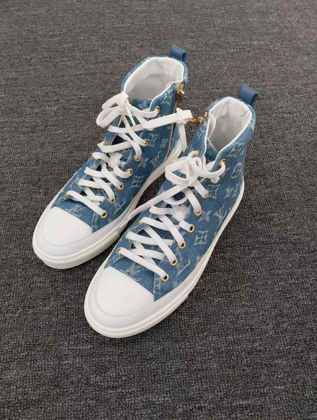 99新 LouisVuitton/路易威登 葡萄籽奢潮/LV满印高帮鞋/37码