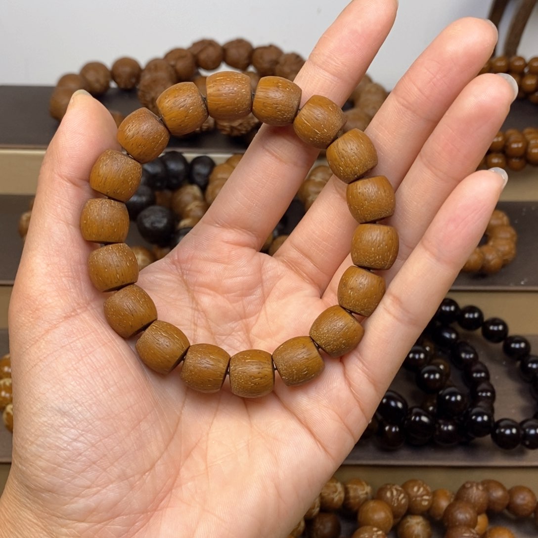 紫金鼠手串宏****心12原皮直切