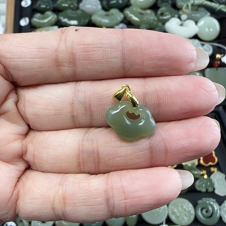 和田玉吊坠(不含链)银S925镶嵌