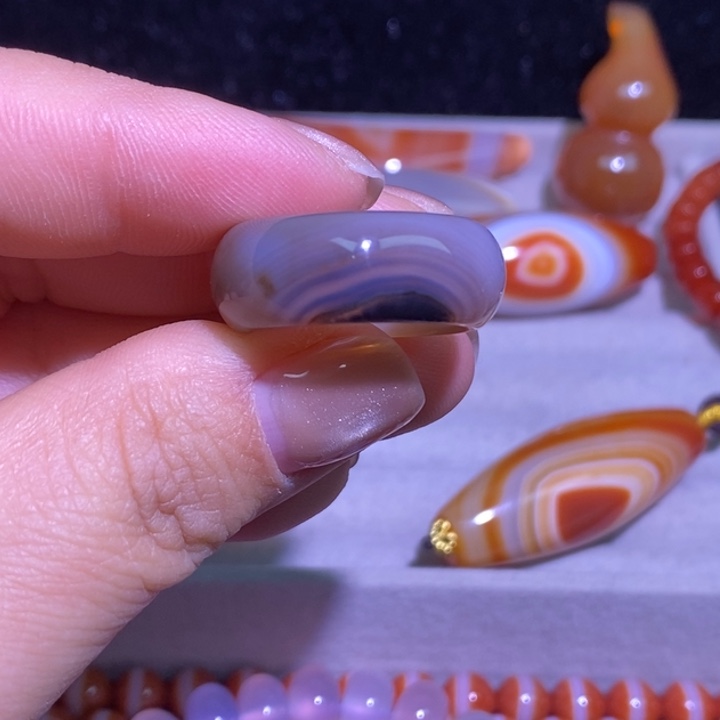 玛瑙/玉髓未镶嵌颈饰