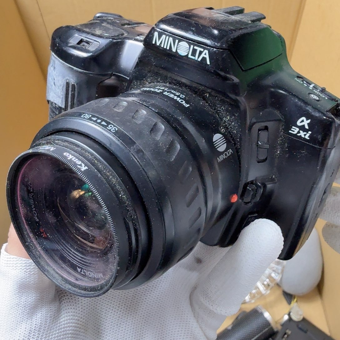 黑***宝中古商品，瑕疵品，不保好坏。533