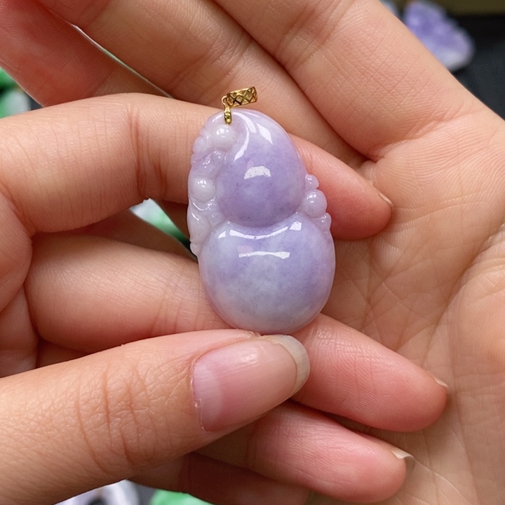 翡翠颈饰未镶嵌吊坠