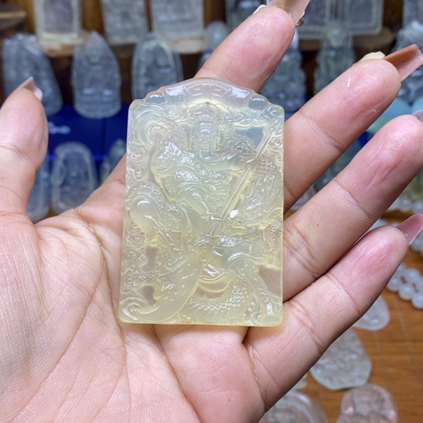 【闪购商品】蛇纹石玉颈饰未镶嵌乾*