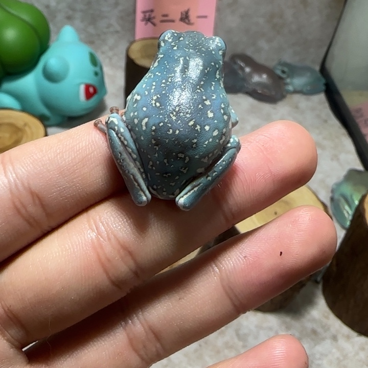 老爷树蛙轻微突骨魔鬼蓝暴雪