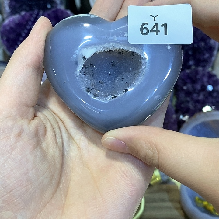 未镶嵌水晶大型摆件（非配饰）
