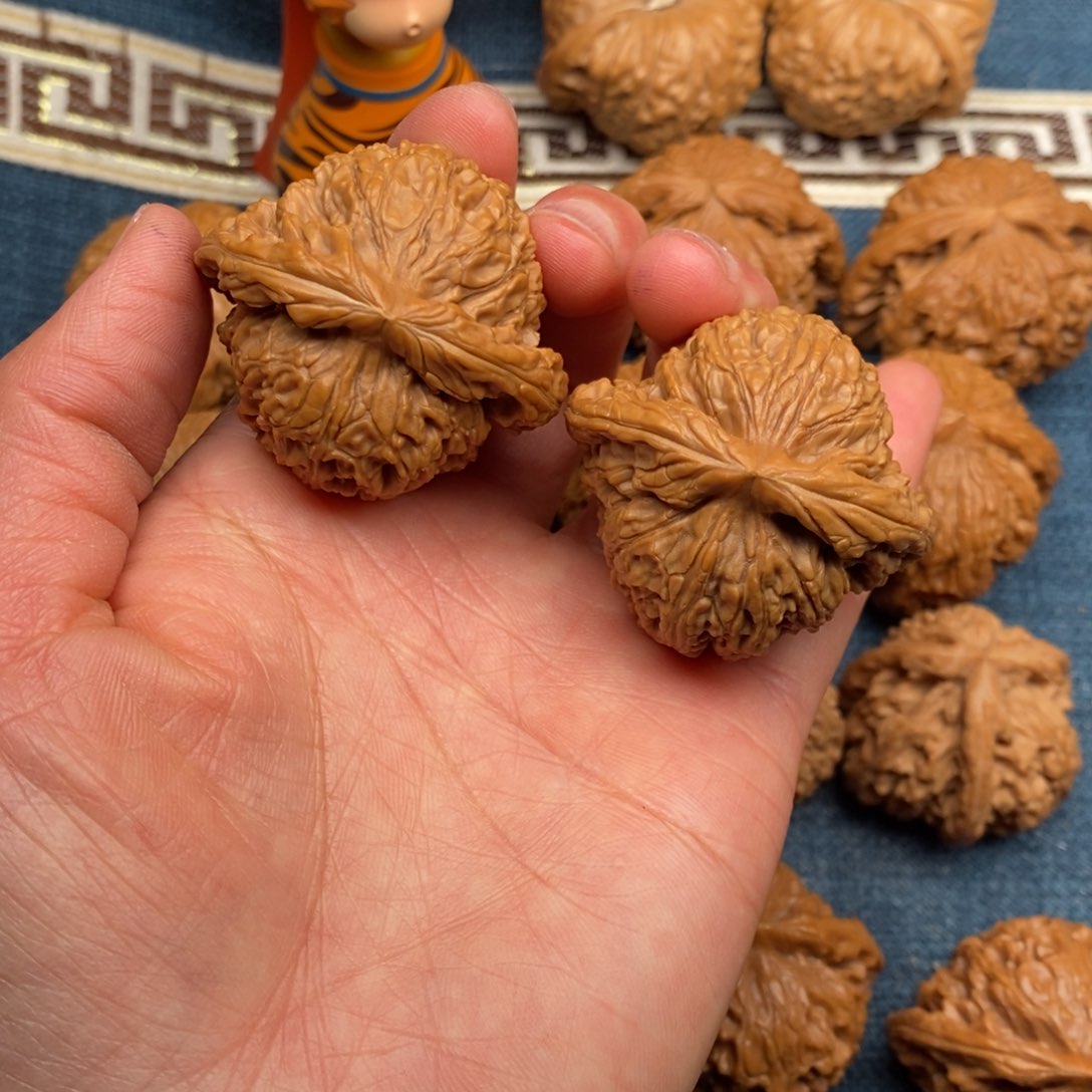 文玩核桃把件姜*鱼42全品南疆