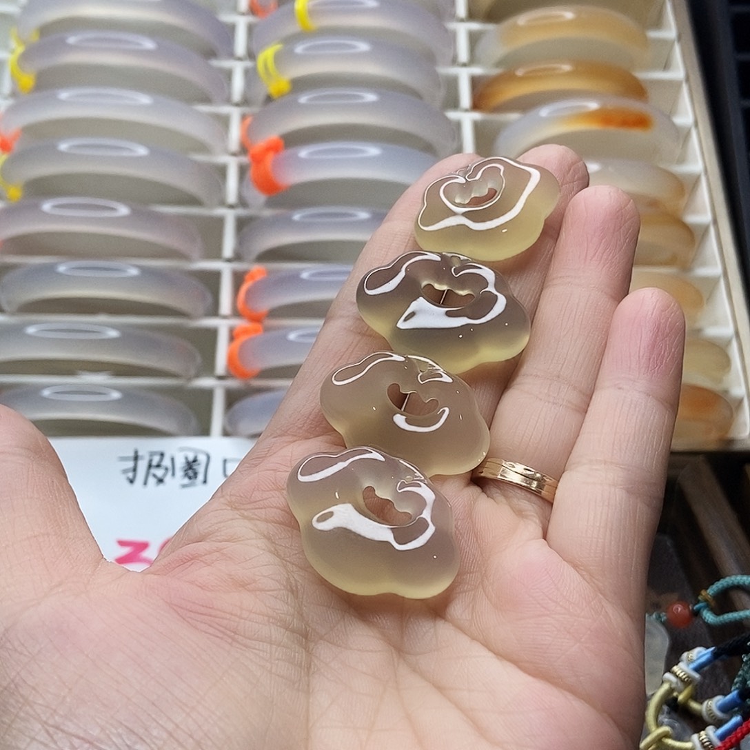 玛瑙/玉髓合金手镯1