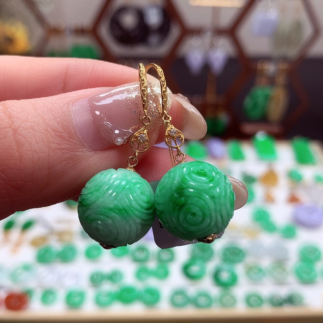 翡翠耳饰18K金镶嵌天然翡翠