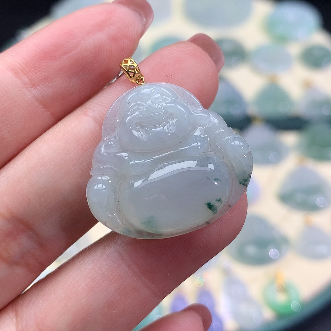 翡翠18K金镶嵌颈饰佛公