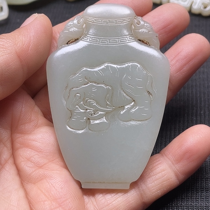 汝***斋和田玉未镶嵌挂件