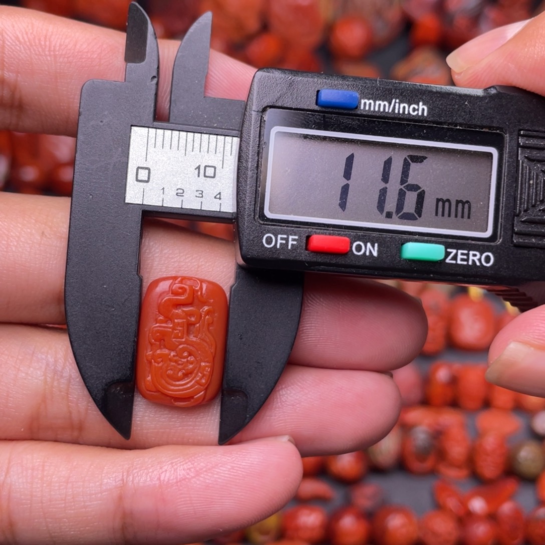 南红玛瑙未镶嵌配饰