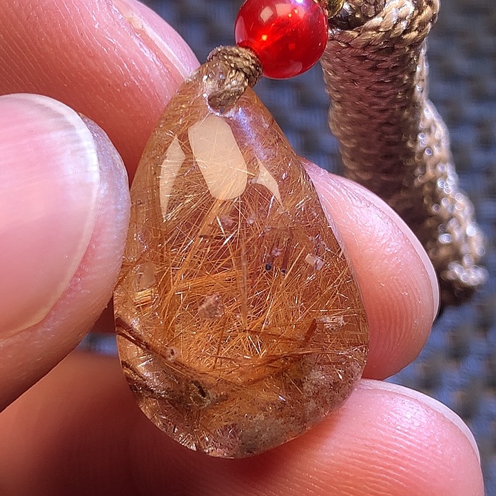 水晶吊坠(不含链)未镶嵌归*