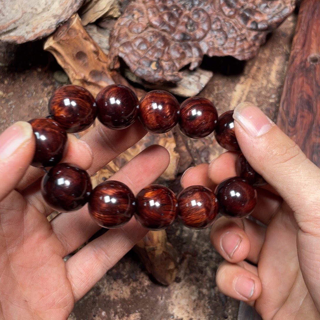 华***场黄花梨/降香黄檀把件2.0紫油梨水波