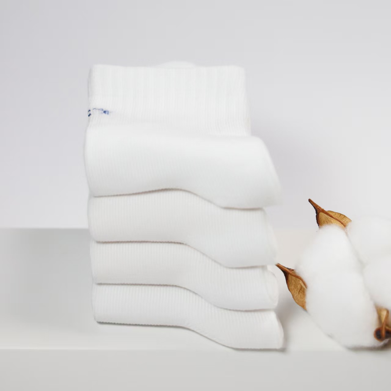 秋冬款纯色学生袜子女童纯棉男孩女孩中筒袜男童礼盒装儿童袜