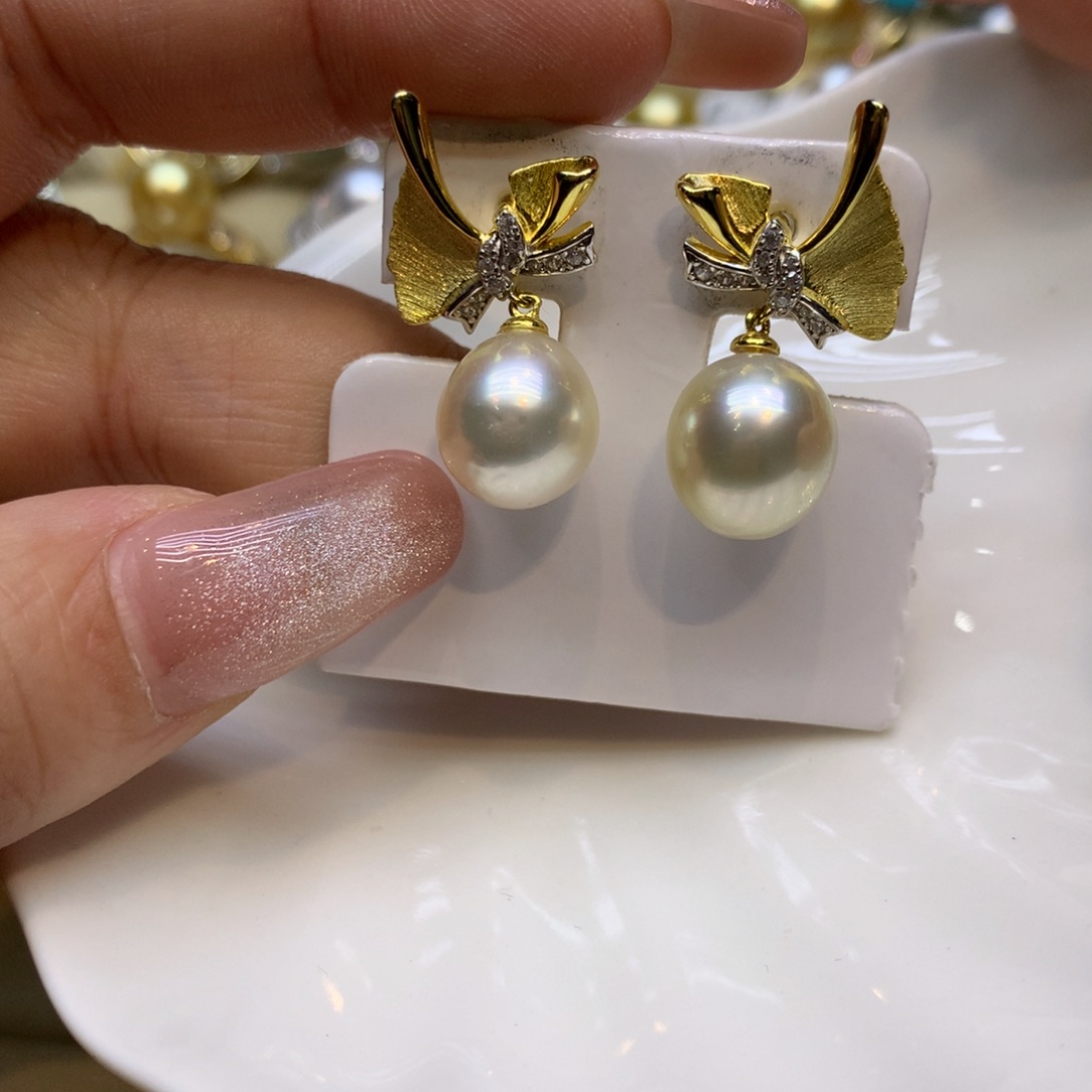 银S925镶嵌耳饰海水珍珠