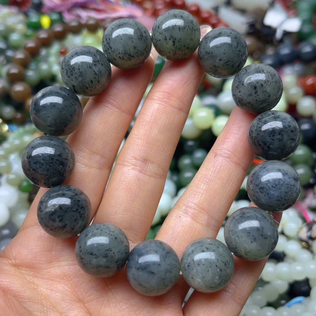 手链未镶嵌和田玉