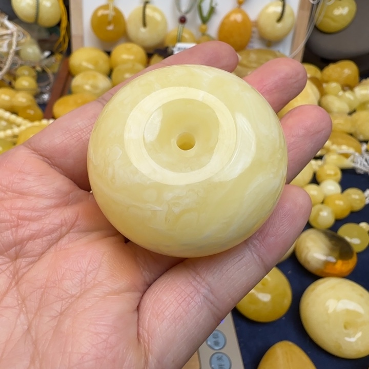 蜜蜡未镶嵌颈饰天然蜜蜡