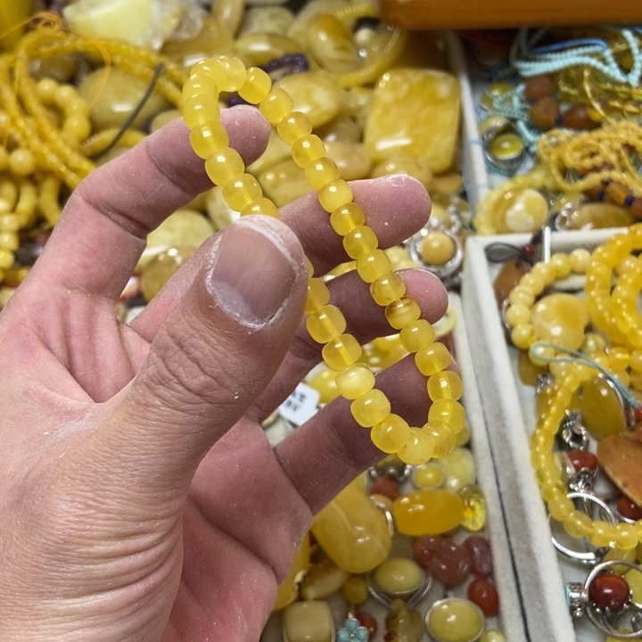 蜜蜡未镶嵌裸石多样性发货