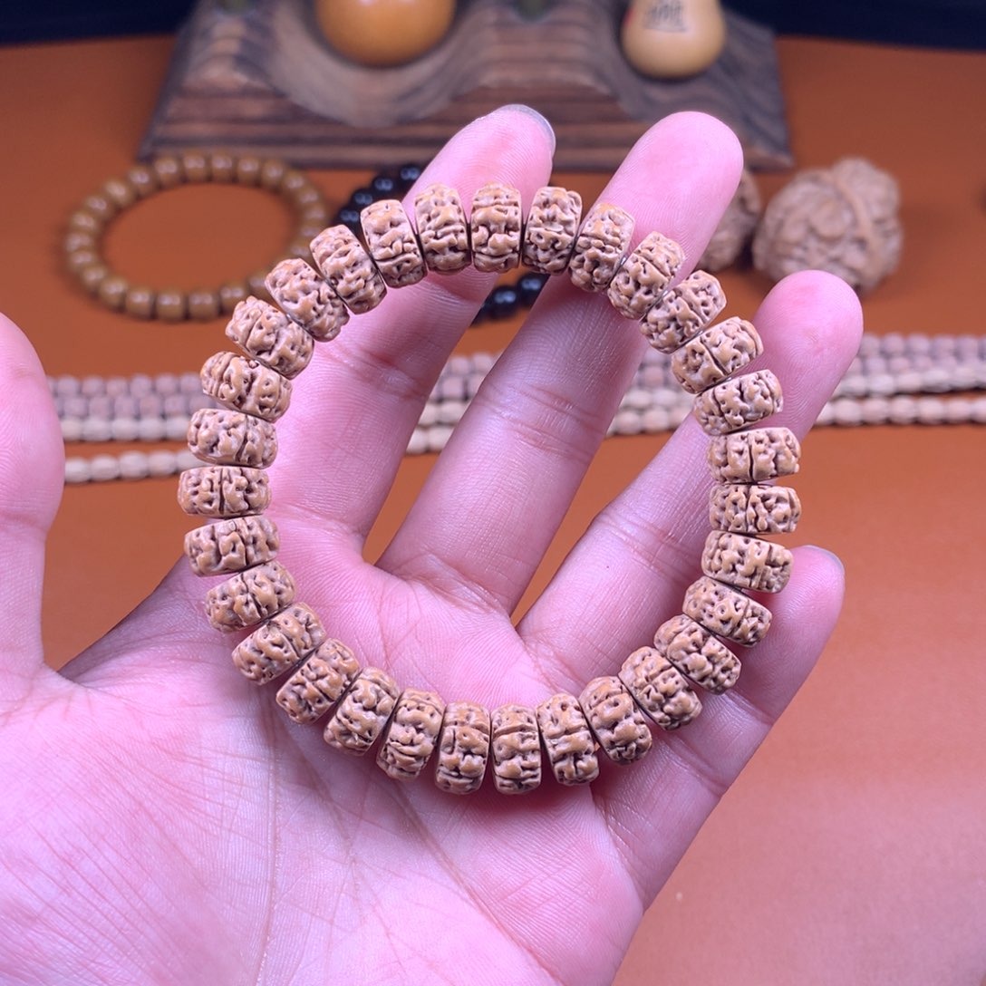 金刚菩提吊坠5526883586545