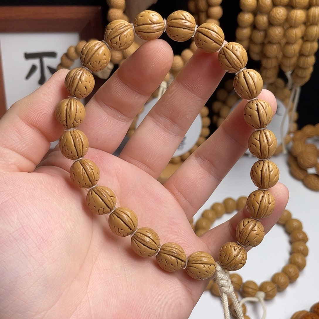 手串桃核12一道筋小金豆