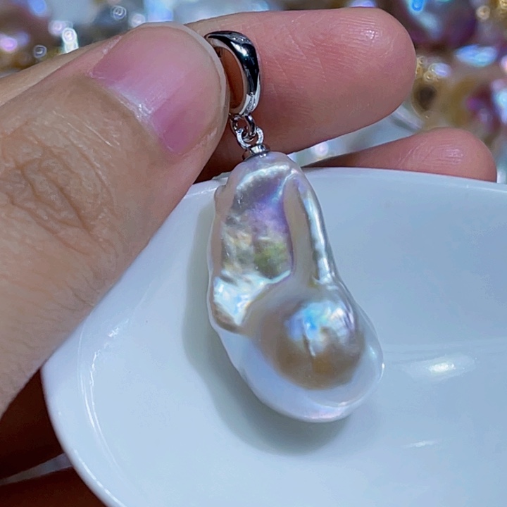 颈饰未镶嵌淡水珍珠
