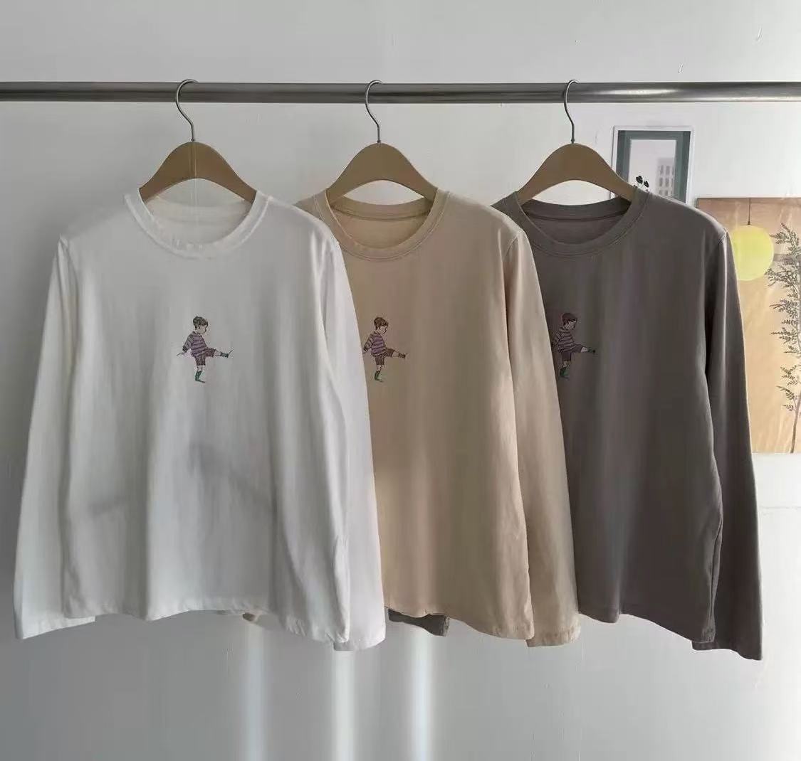 东大门正品-踢腿男孩长袖T恤（no退no换）