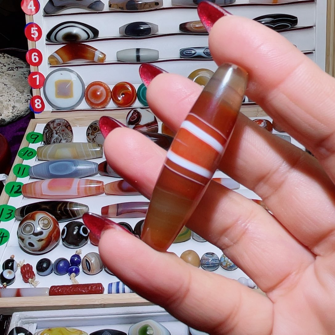 玛瑙/玉髓颈饰未镶嵌