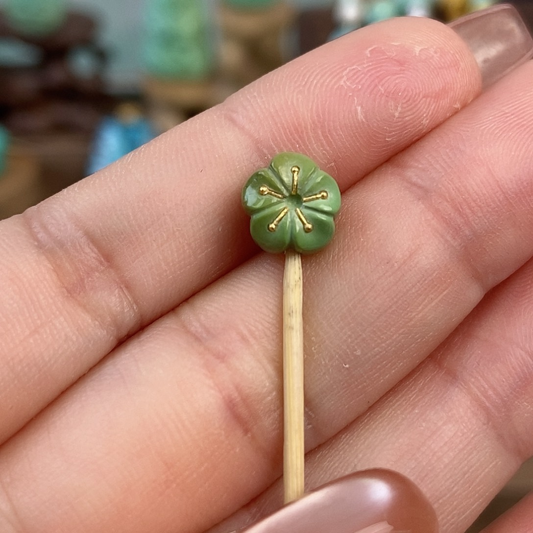 绿松石雕刻未镶嵌