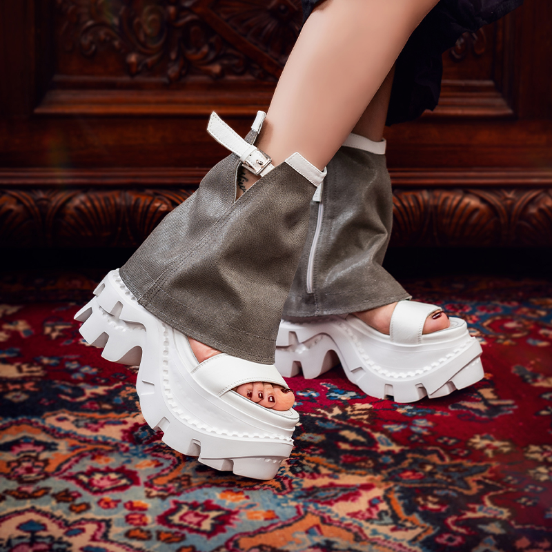 《万象》白色原创设计百搭高跟凉靴中筒凉鞋女罗马风夏显瘦时尚厚底