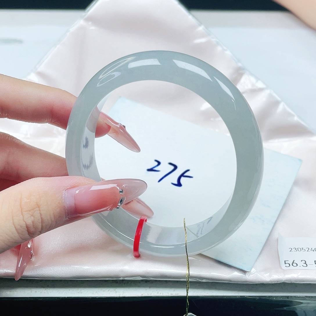 翡翠未镶嵌手镯（贵妃镯）56