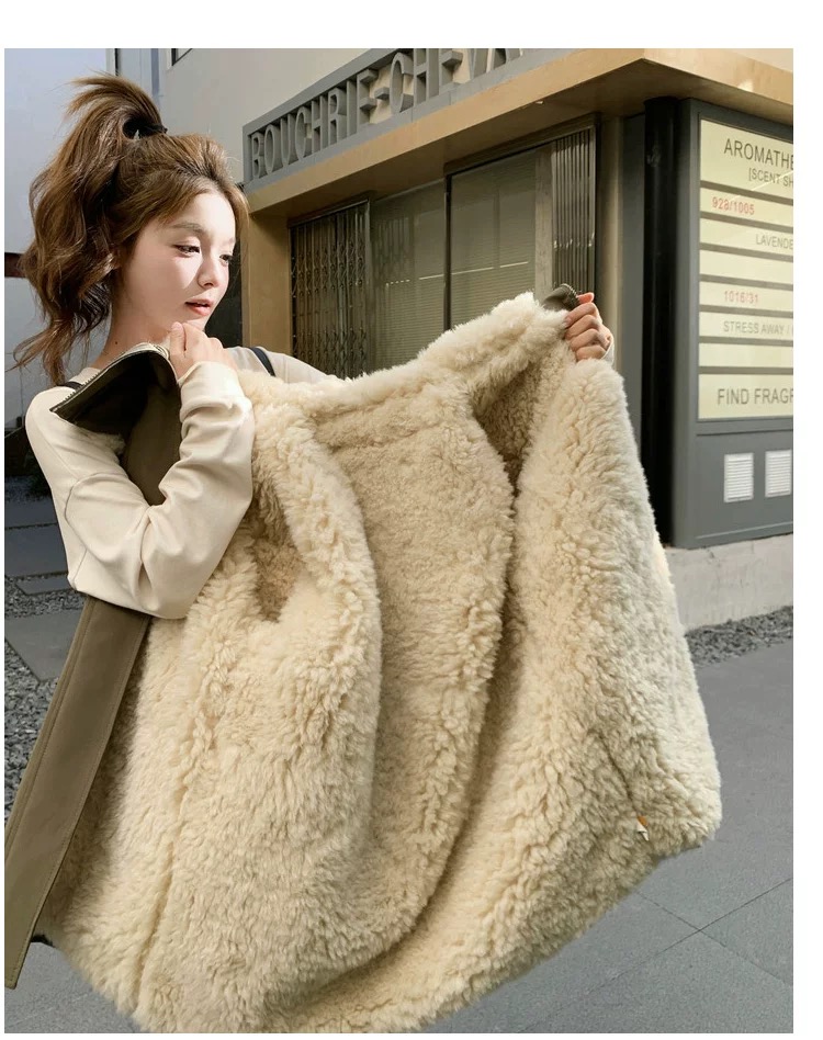 【赵露思同款】2025年新款羊羔绒拼接加厚派克服外套女冬棉服外套