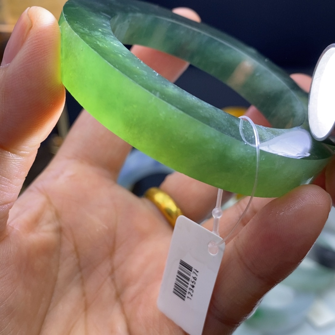 定制翡翠翡翠未镶嵌