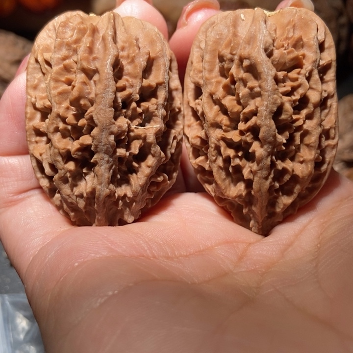 把件文玩核桃东北楸子小雪71