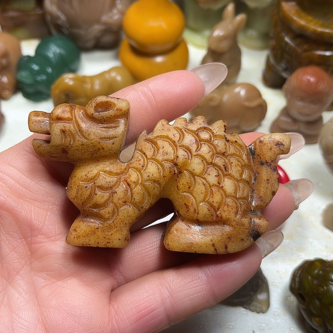 白玉菩提吊坠白玉菩提吊坠