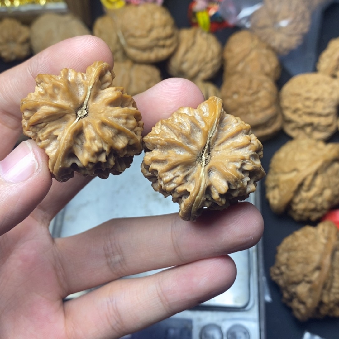 吊坠文玩核桃曹大龙