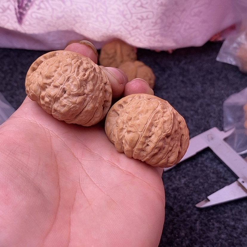 【闪购商品】文玩核桃吊坠44南瓜礅