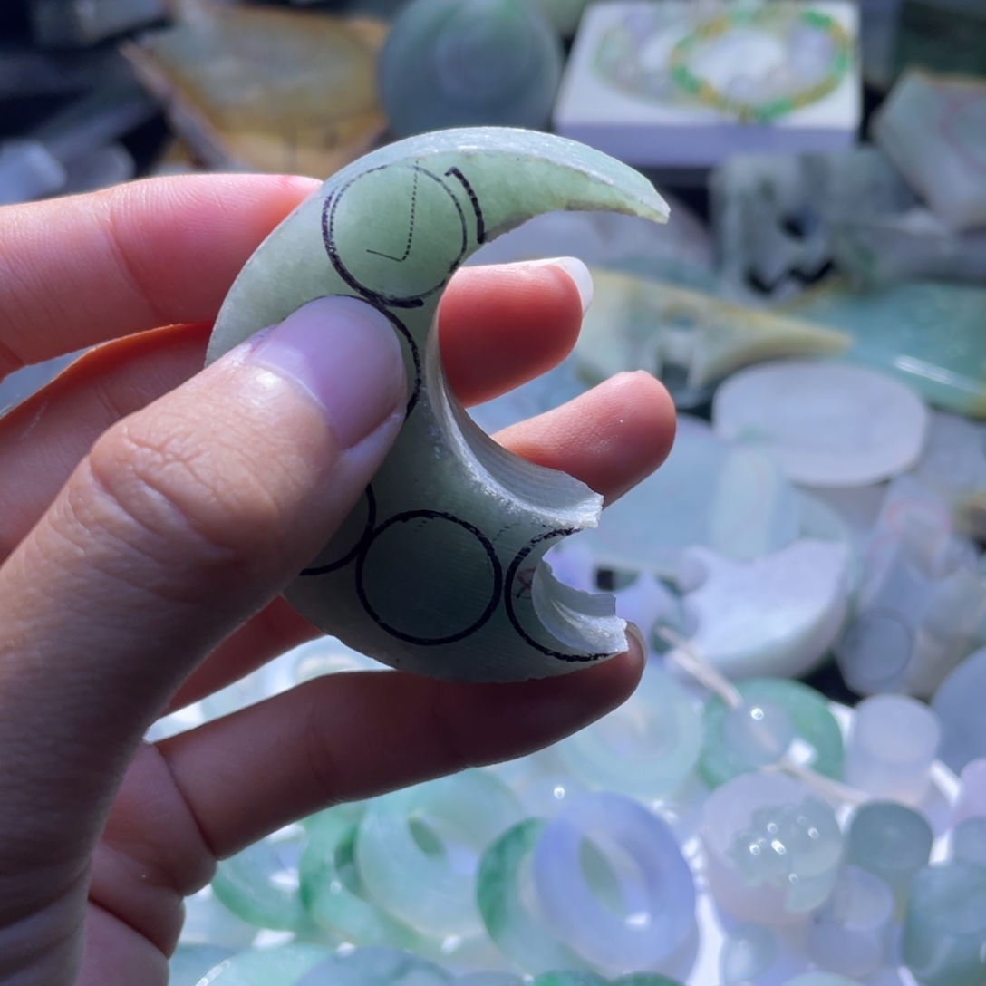 初***初定制翡翠未镶嵌翡翠