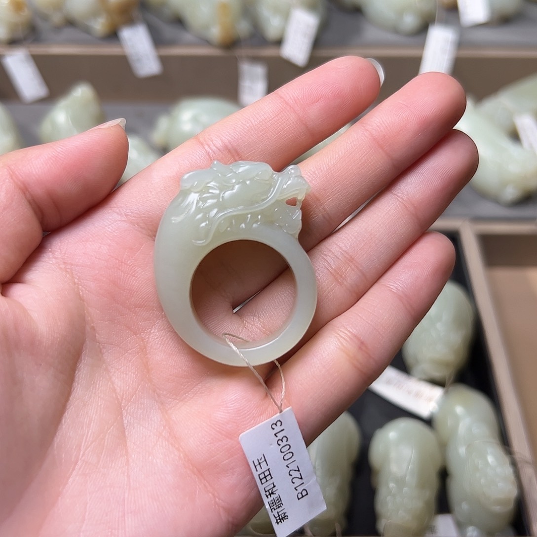 和田玉戒圈未镶嵌