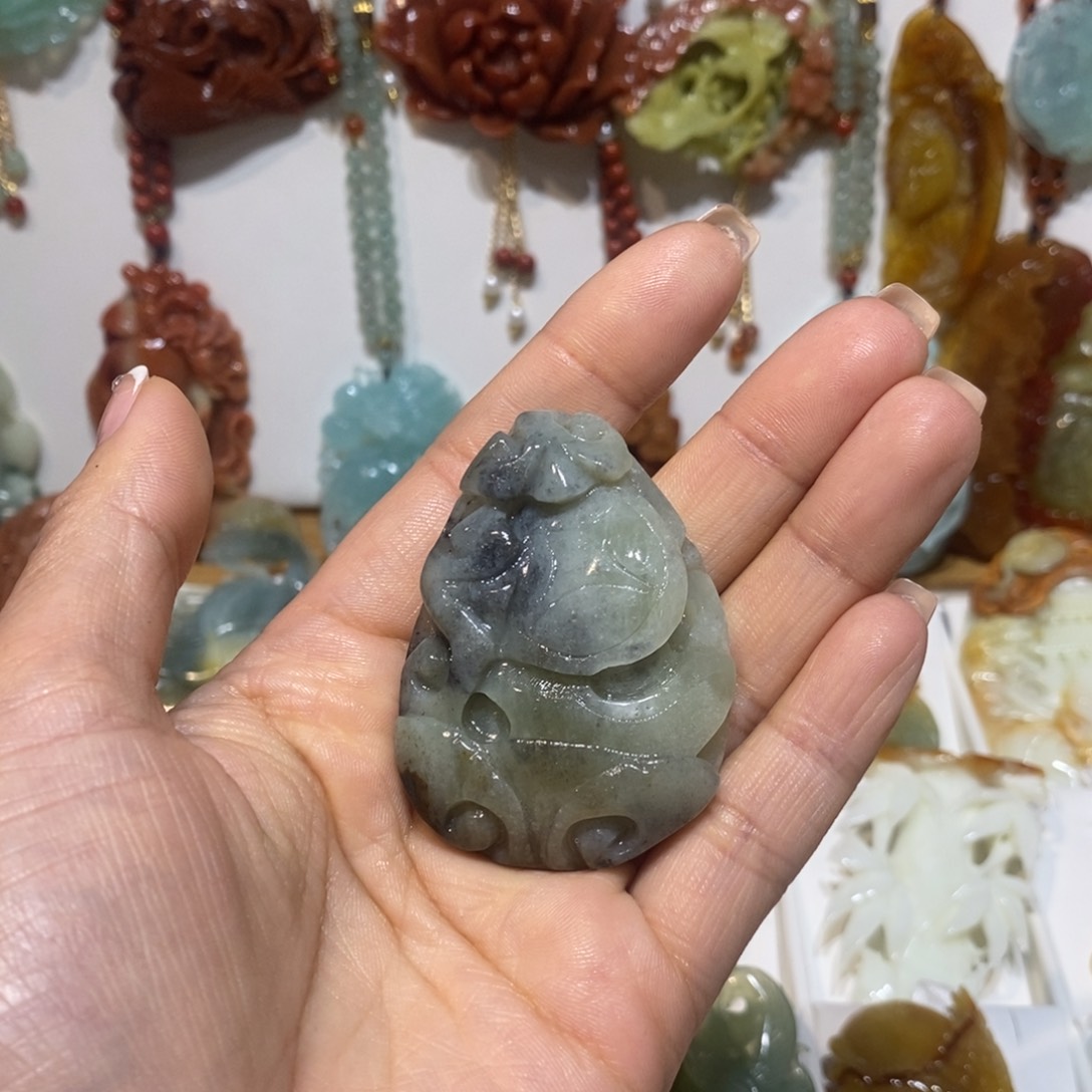 石英石非金属岫岩玉手工雕刻
