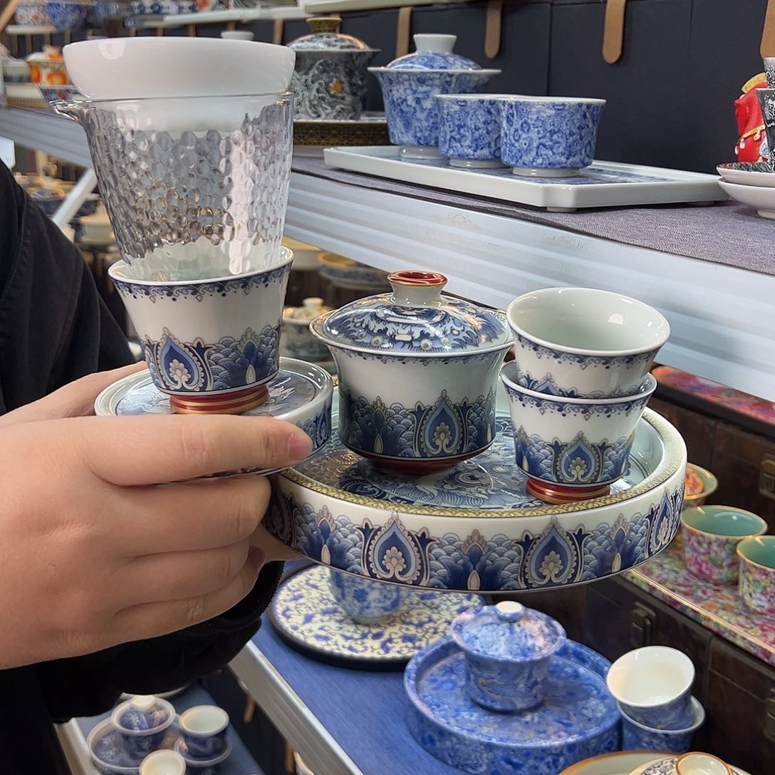 我们的目标是成为一个优秀的人