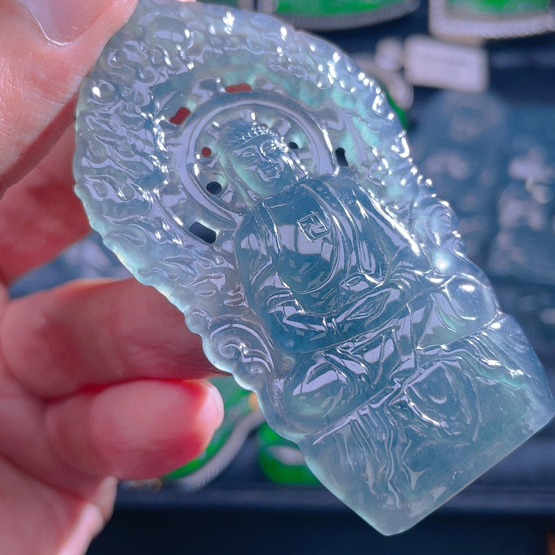 颈饰未镶嵌翡翠翡翠