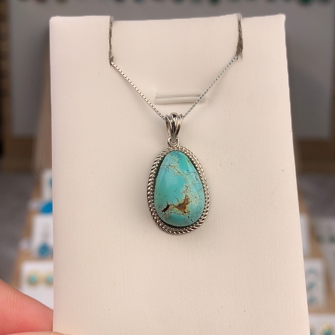 绿松石银S925镶嵌颈饰