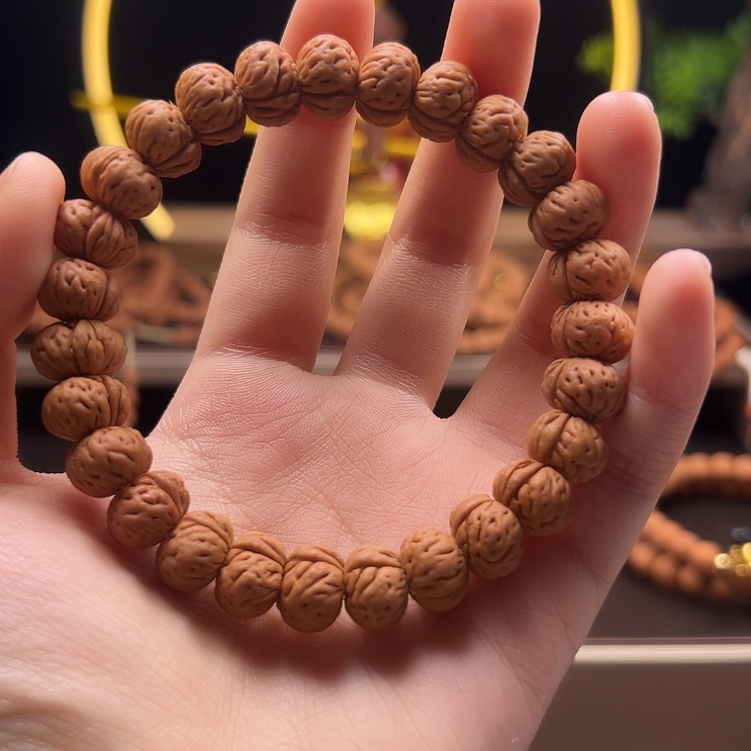 雨***️木质类陕西秦岭桃核