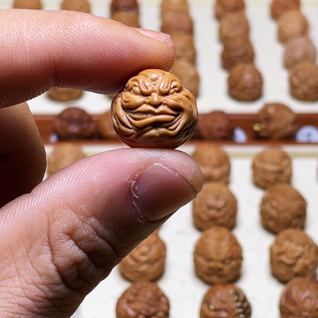 王****吊坠猴头核桃16左右猴头核桃恶僧