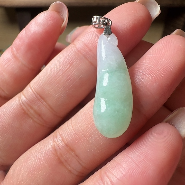 翡翠未镶嵌手镯翡翠100