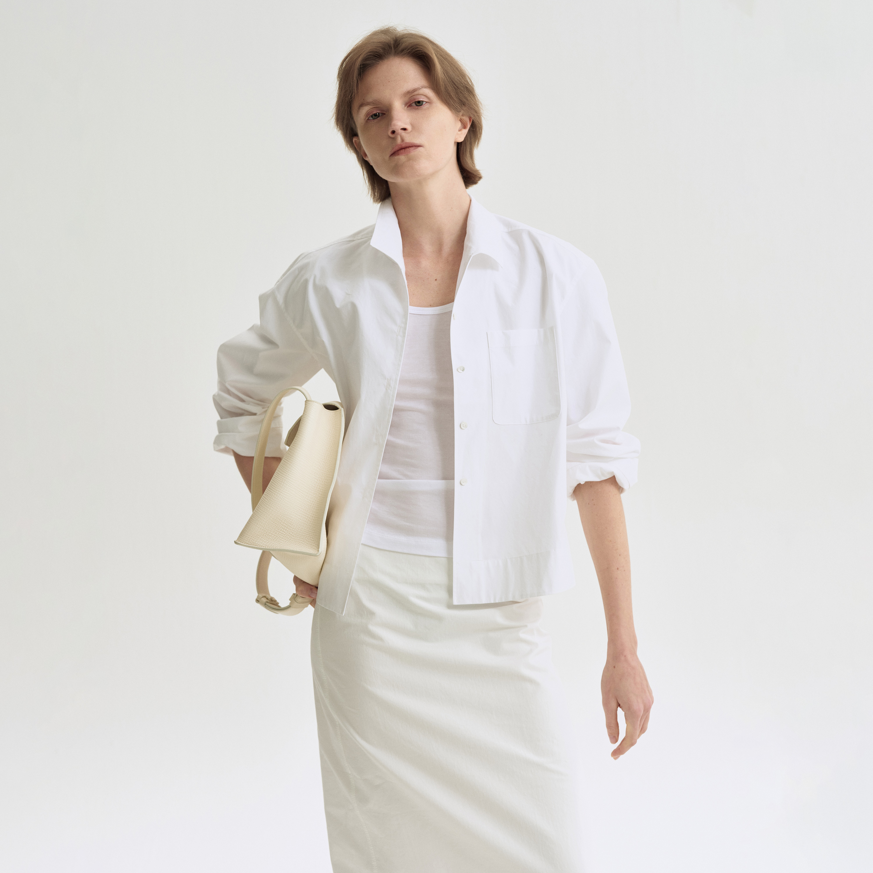 白弓BAIGONG/早春筋骨力量感极简挺括短款衬衫53727X