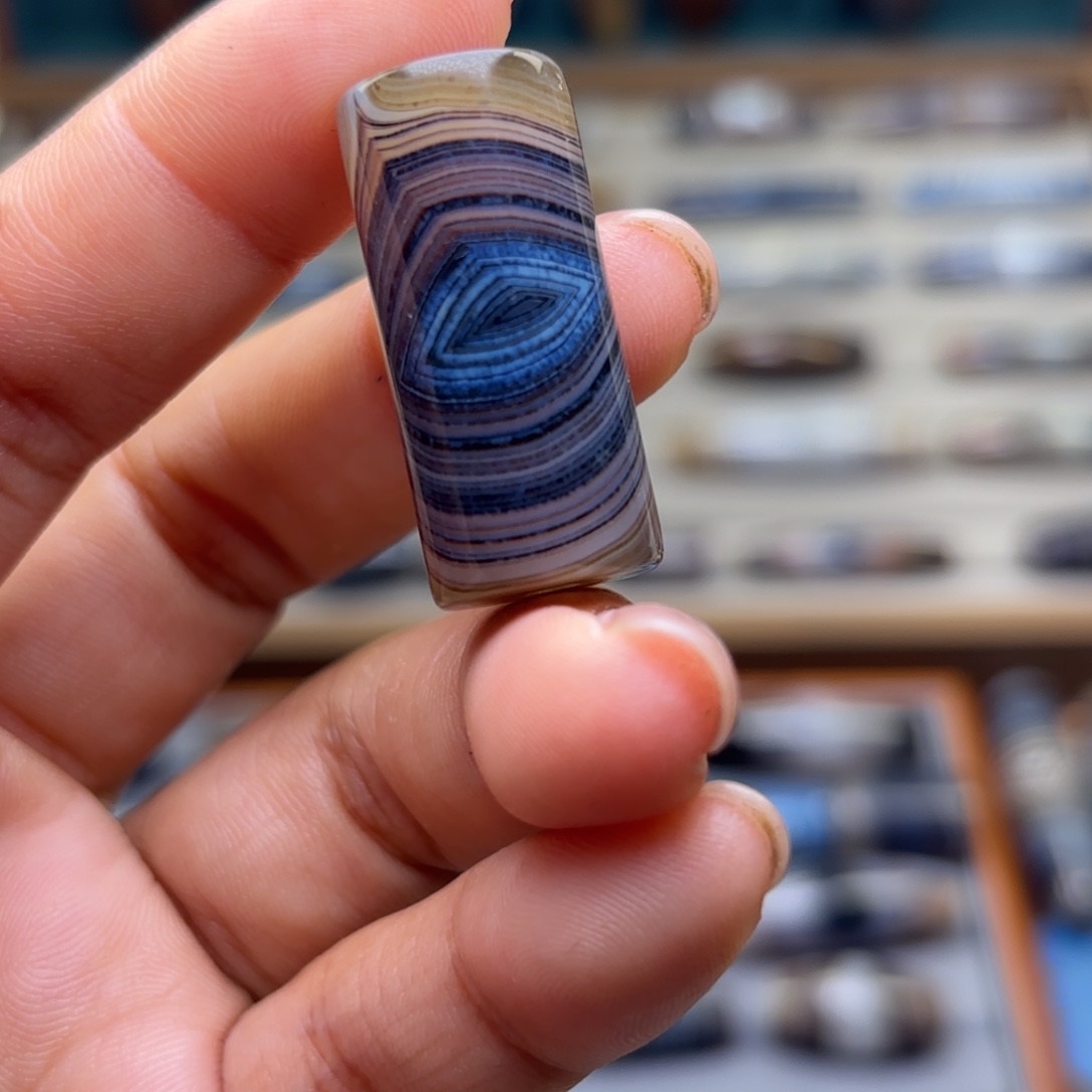 翰***༄玛瑙/玉髓未镶嵌颈饰