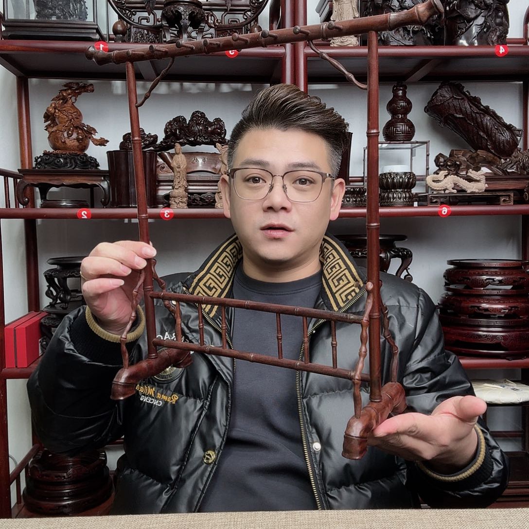 大红酸枝工艺品底座