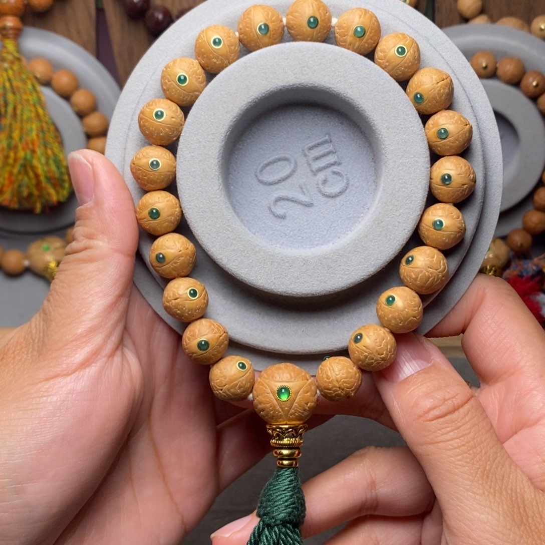 凤眼菩提手串12mm➕绿宝石
